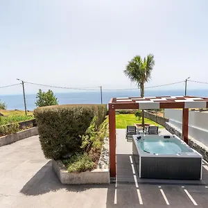 Casa Leonor By Rent2u, Lda Ferienhaus Arco da Calheta (Madeira)